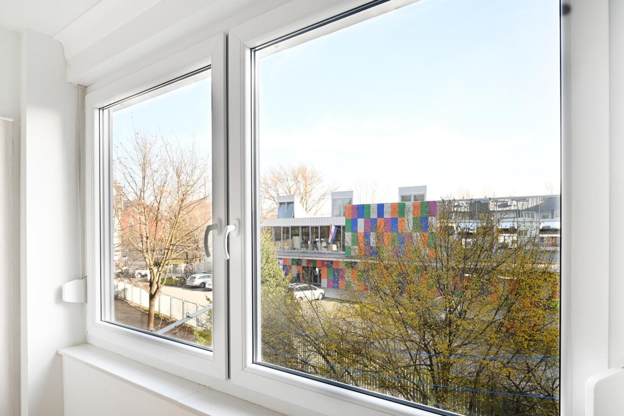 Cozy Donkey - Sporty Apartment, Flexible Check-in, Netflix Apartment Zagreb